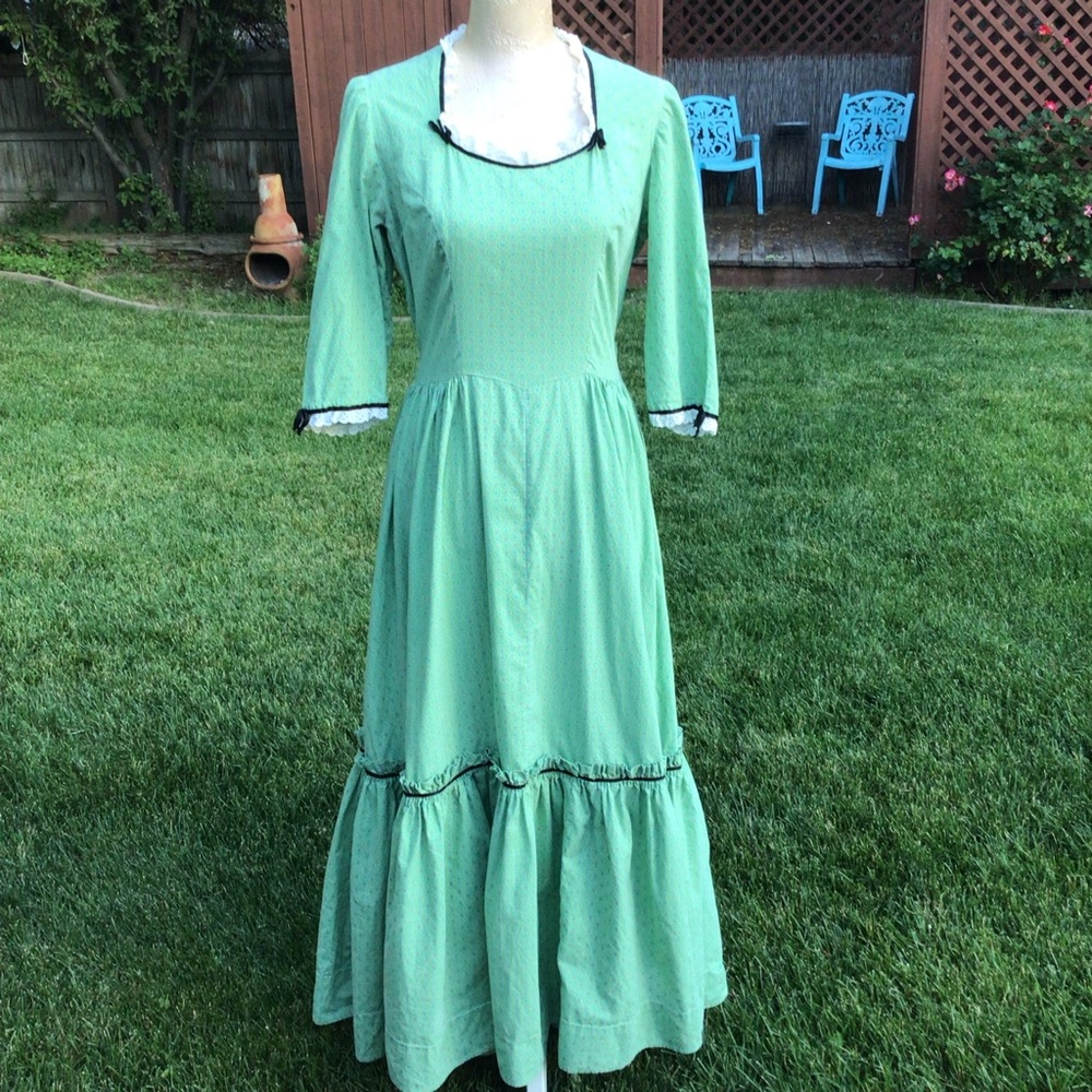 Vintage 30’s Handmade Prairie Peasant Maxi Dress Micro Floral Bow Cottage-core